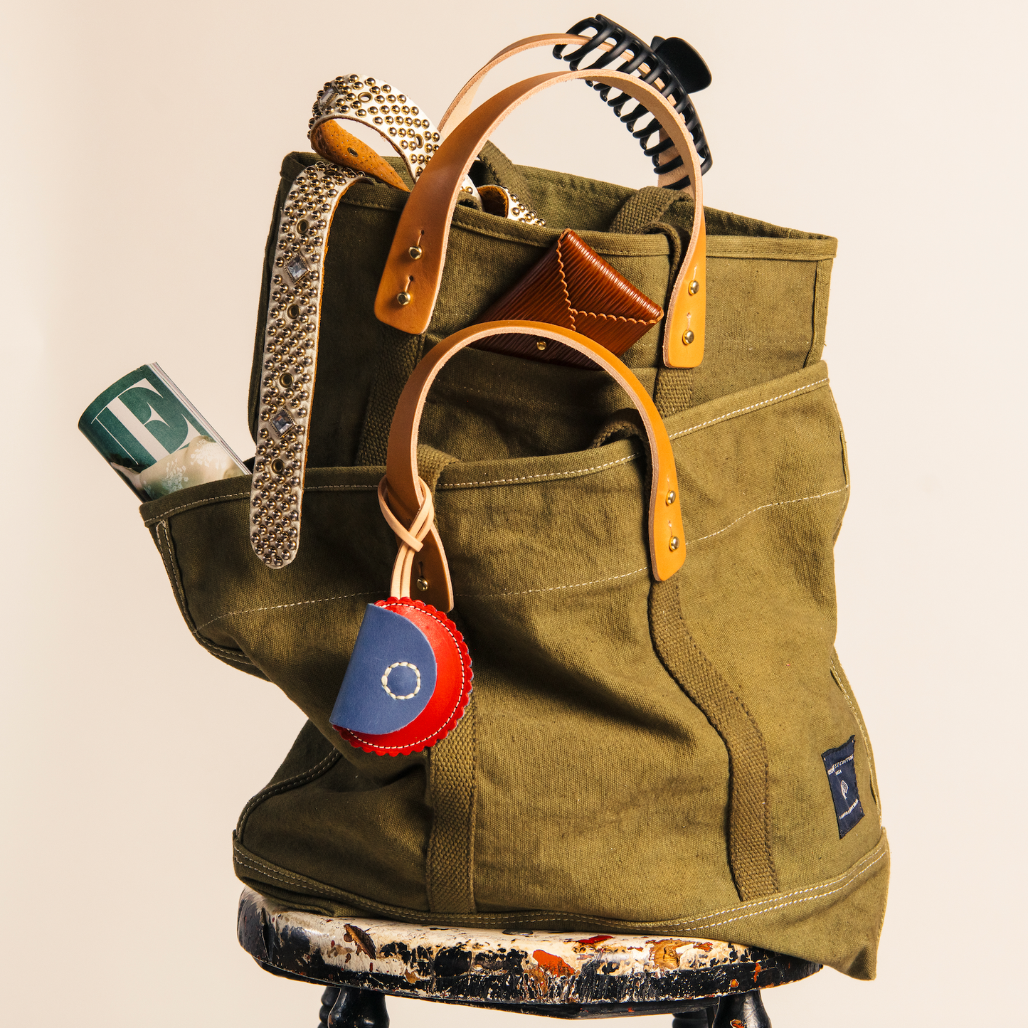 Small East West Tote | Olive