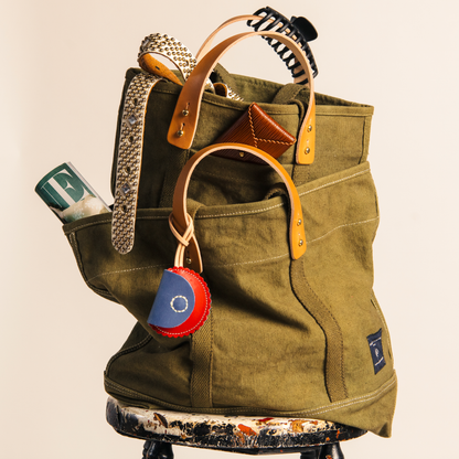 Small East West Tote | Olive
