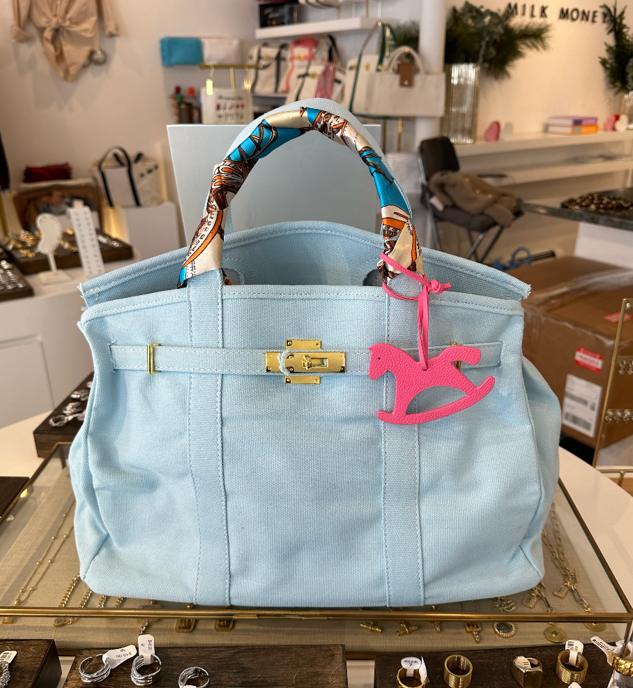 Beacon Hill Tote - Solid